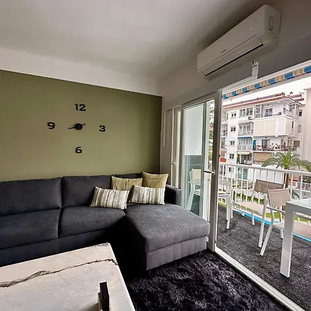 Edf. 4 Caminos * Nerja