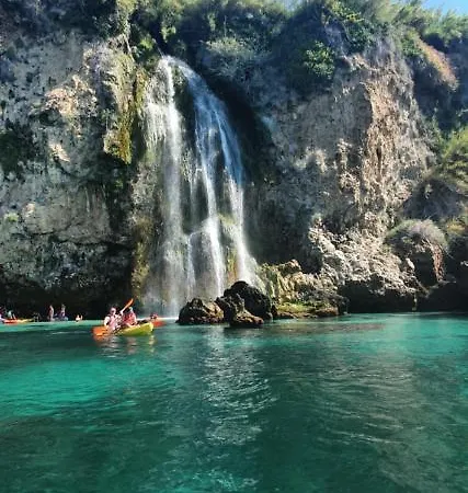 Edf. 4 Caminos Nerja