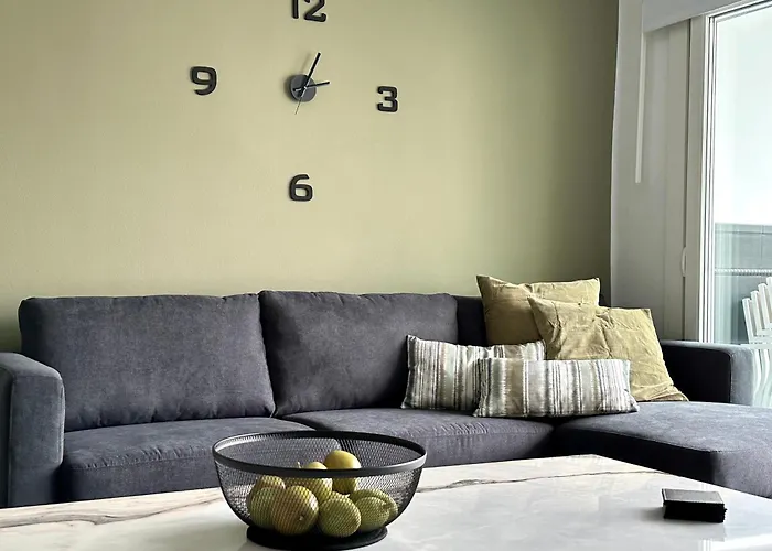 Apartament Edf. 4 Caminos